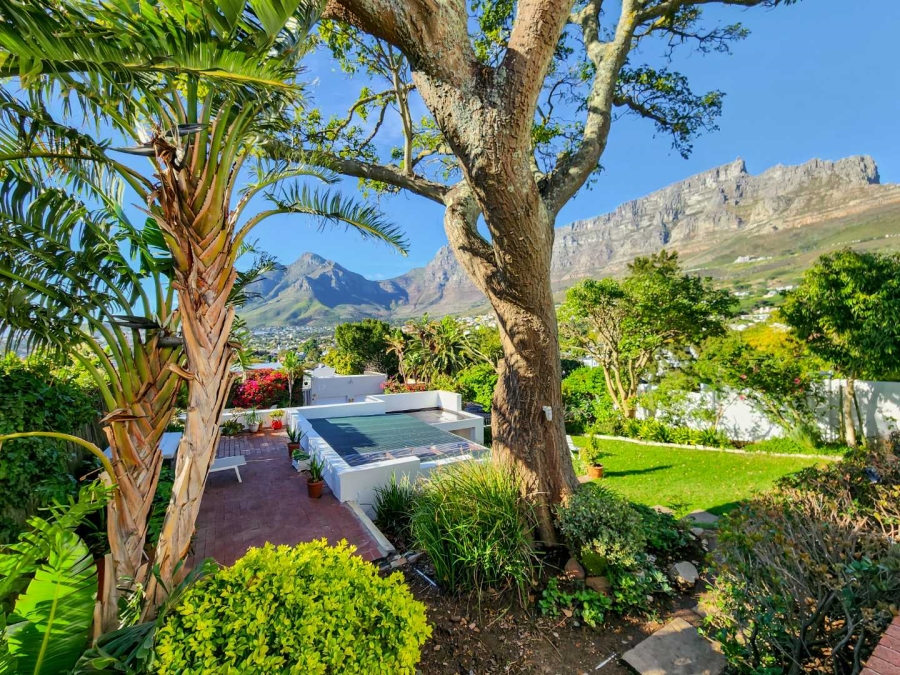 To Let 4 Bedroom Property for Rent in Gardens Western Cape